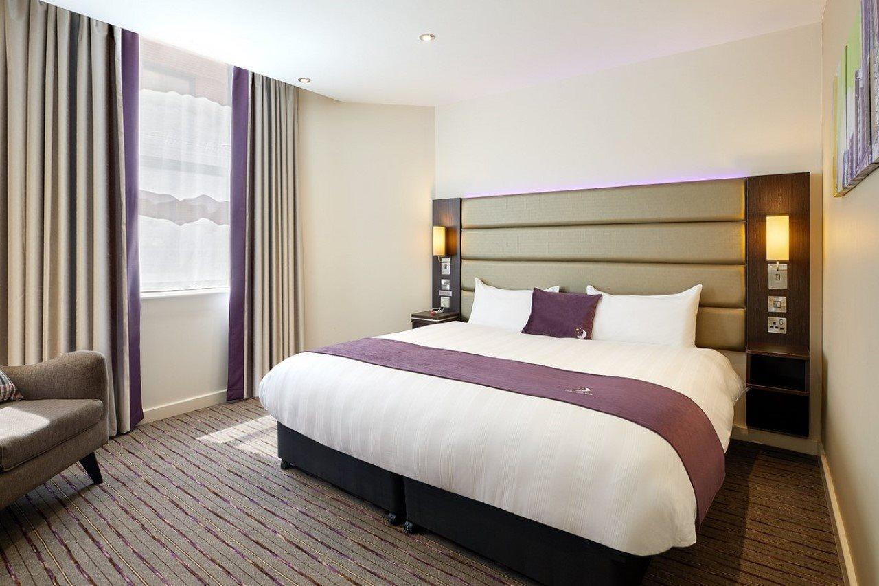 Premier Inn Liverpool Buitenkant foto