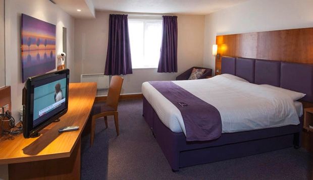 Premier Inn Liverpool Buitenkant foto